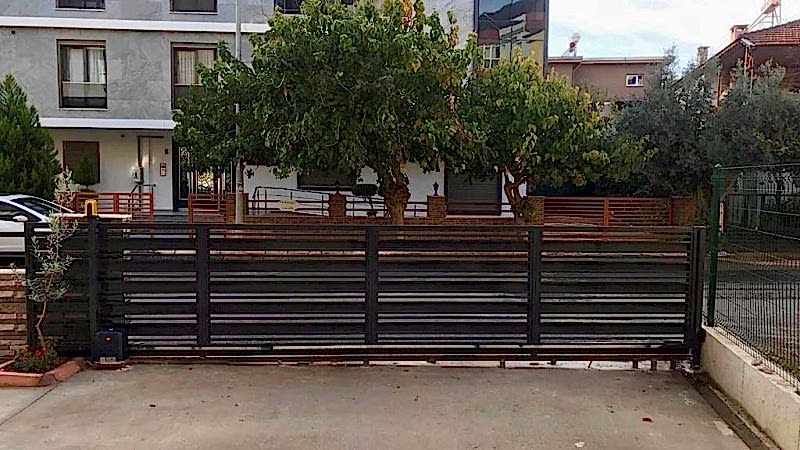 Garaj ve Yaya Kapıları