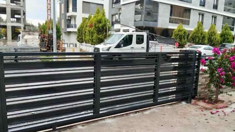 Garaj ve Yaya Kapıları